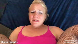 Stiefschwester Snap Éischte Anal a Sperma an Hirem Grousse Arsch / Mat SexySpunkyGirl