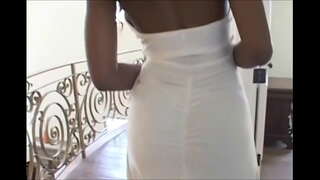 Ниоми надирают анын задницу