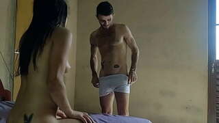 Новинья Lalla Потира дандо гостосо par Бетосмок i Big postaja podzemne željeznice bambu